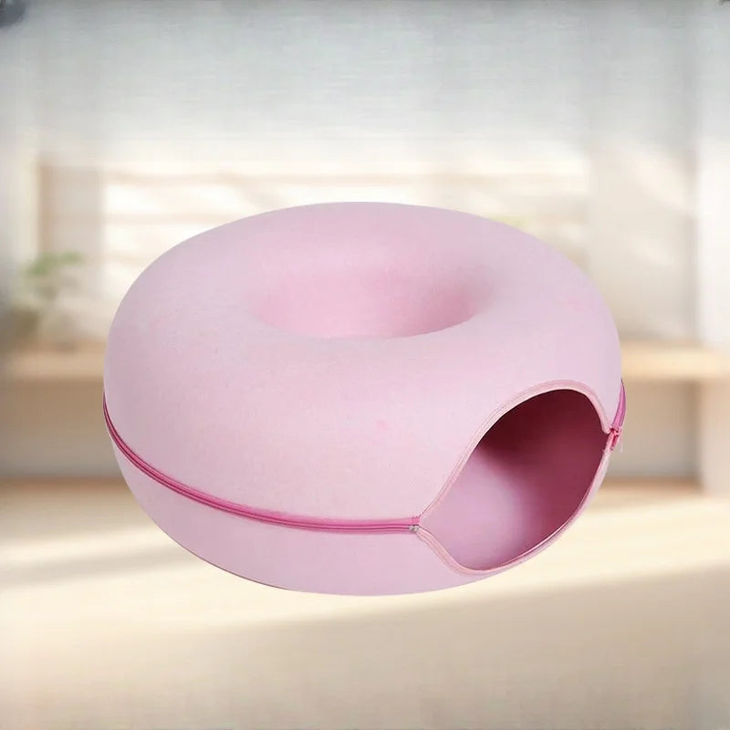 2023 New Design Solid Pattern Cat Tunnel Bed Washable Indoor Pet Cave Bed with Accessories Donut Cat Cave Tunnel